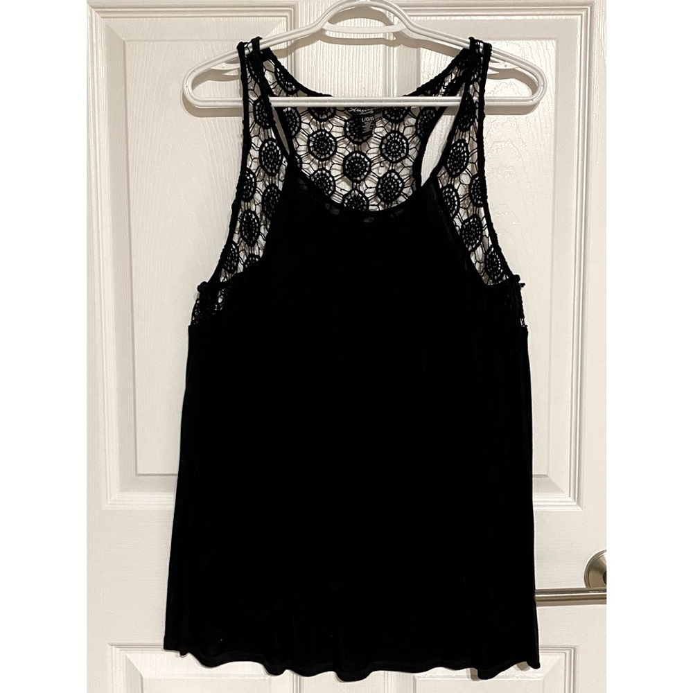 Black crochet flowy top